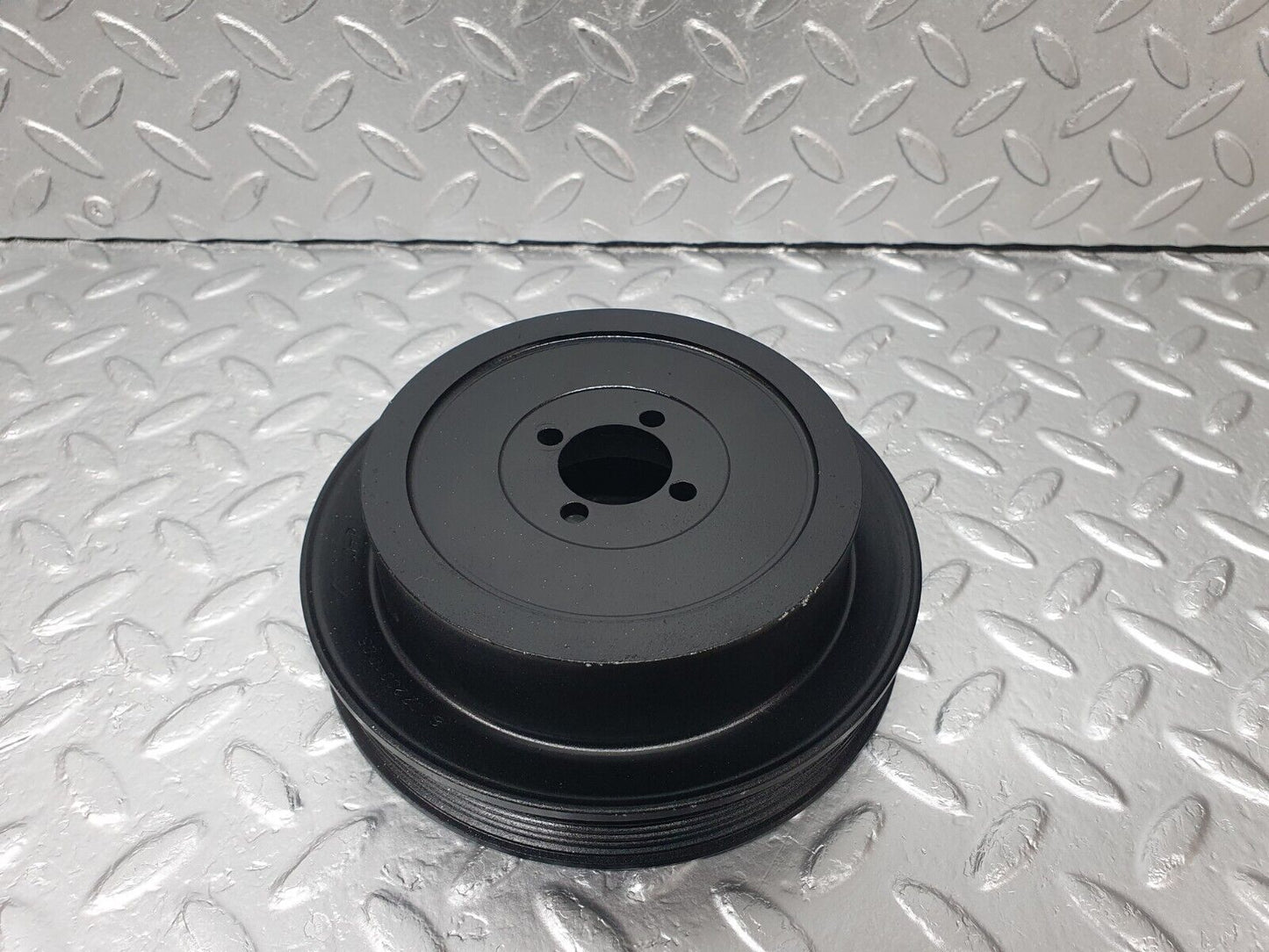 42819 Mercedes-Benz W201 190 2.0L Water Pump Pulley 1022001005