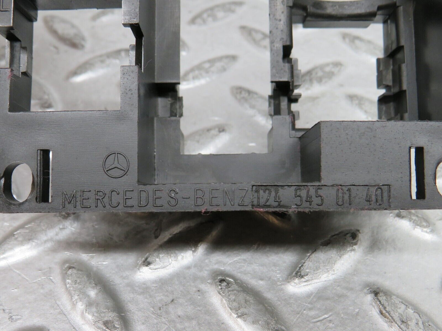 29085 Mercedes-Benz C124 320CE Coupe Fuse Relay Holder Bracket 1245450140