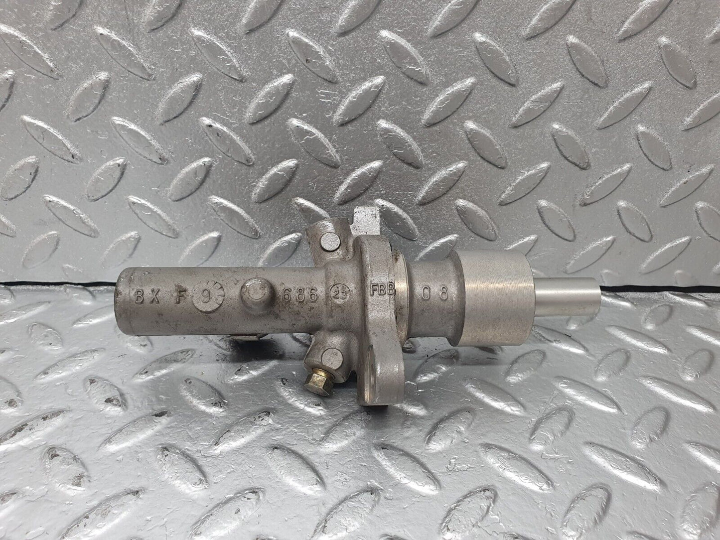 42767 Mercedes-Benz W201 190 Brake Master Cylinder