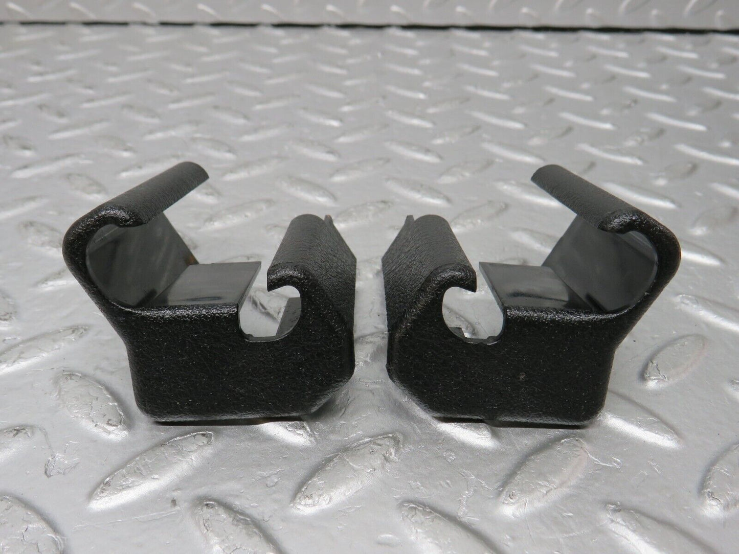 33451 Mercedes-Benz W202 C180 Front Seat Trim Cover Pair 2029190320 2029190420