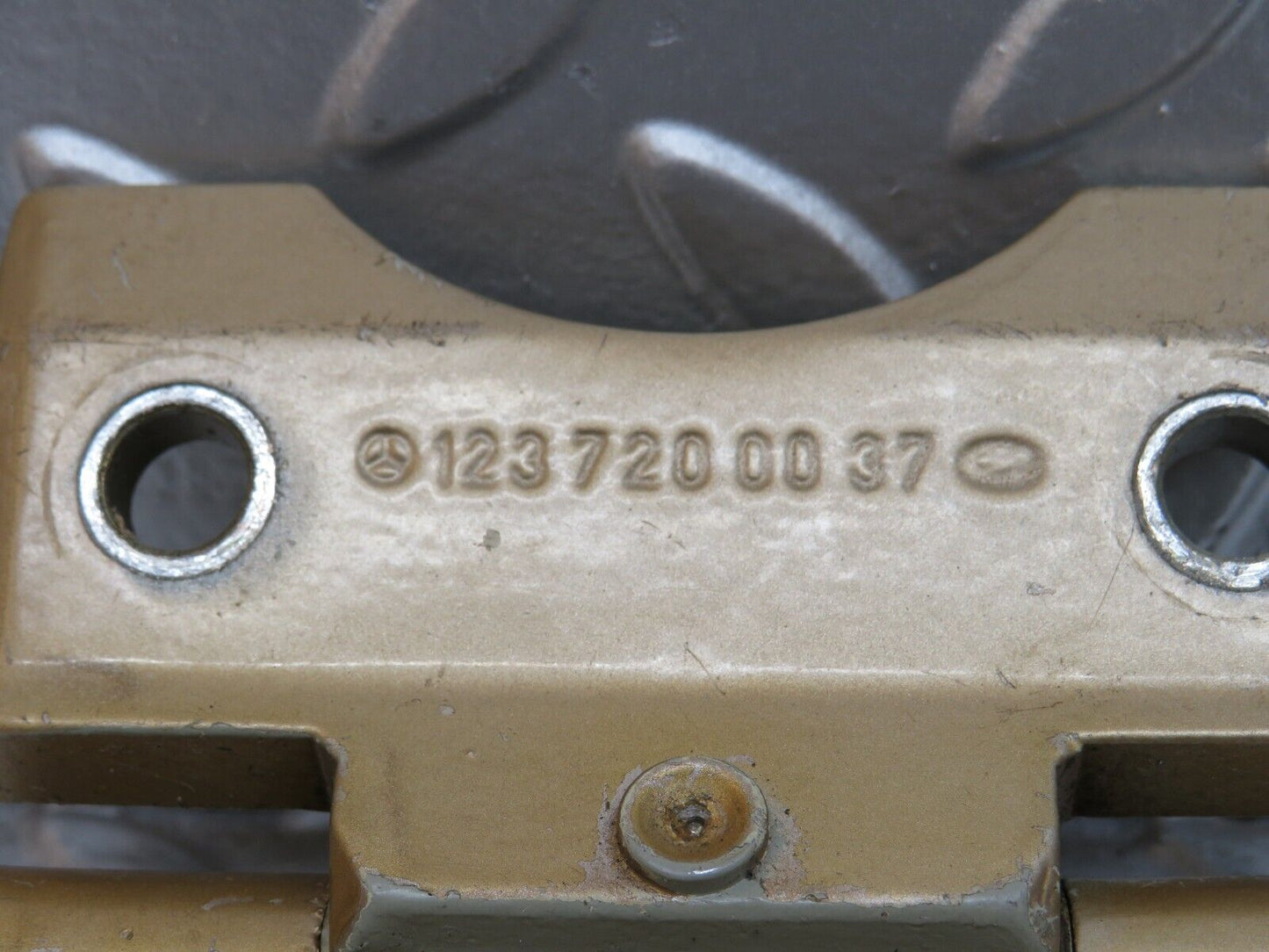 28361 Mercedes-Benz S123 240D Wagon Door Hinge Pair 1237200037