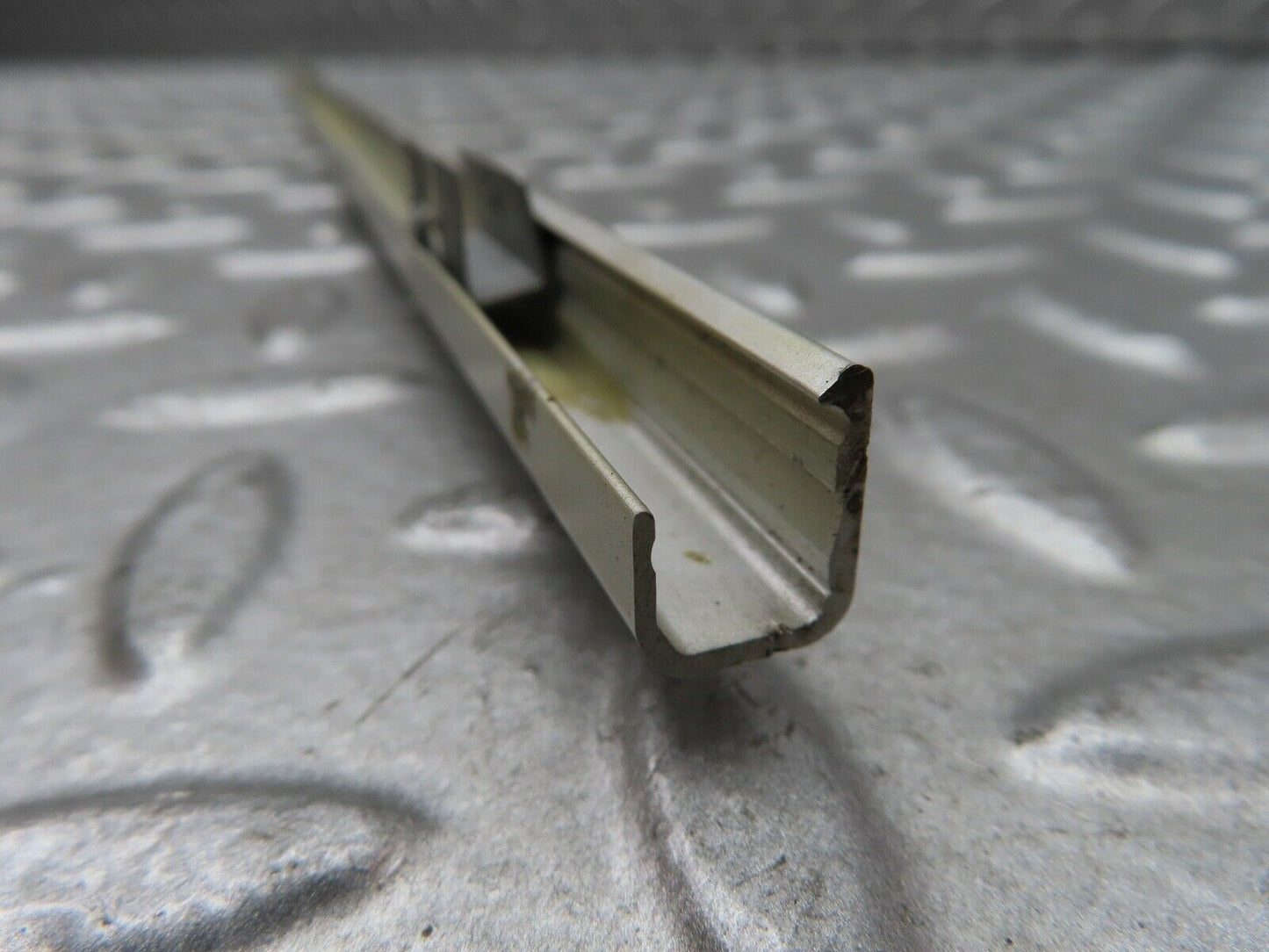19533 Mercedes-Benz C140 CL420 Coupe Sunroof Chrome Trim