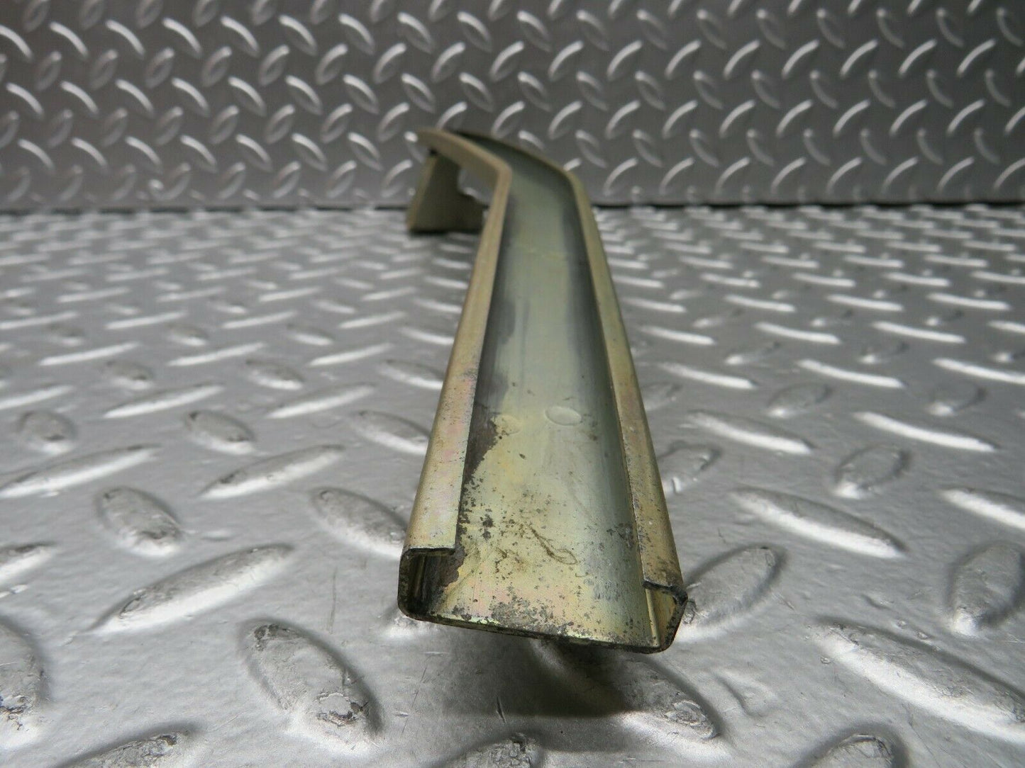 22898 Mercedes-Benz C107 450SLC Coupe Rear Right Window Channel