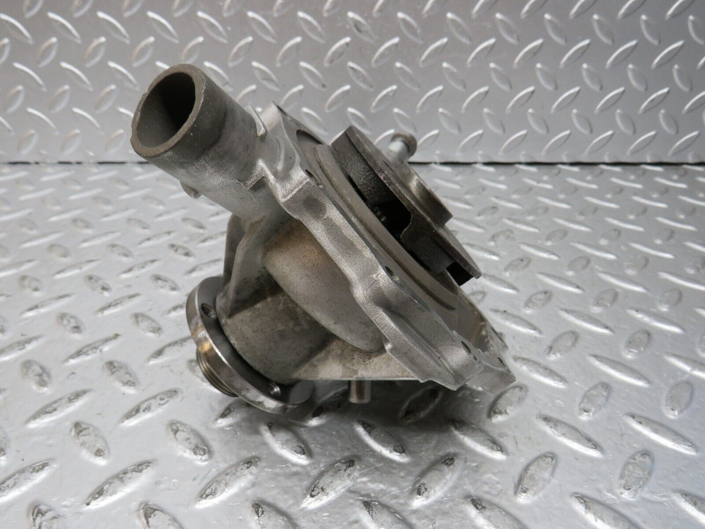 26681 Mercedes-Benz C124 220CE Coupe Water Pump