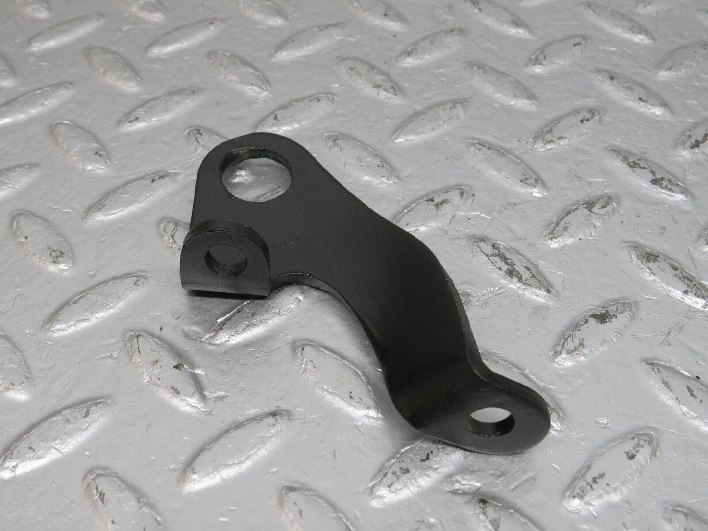 40091 Mercedes-Benz R107 350SL Engine Lifting Eyes Hooks