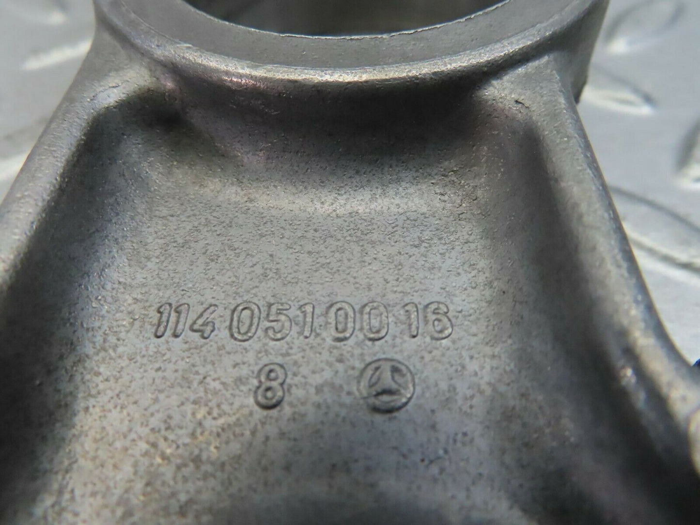 9126 Mercedes-Benz W108 Camshaft Tower Bearing 1140510016