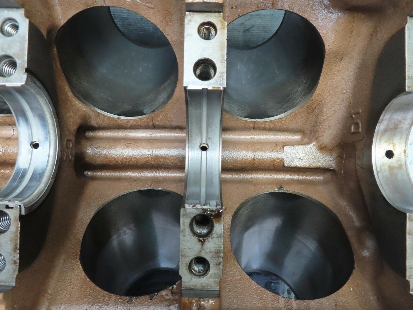 13870 Mercedes-Benz R107 450SL Engine Block 1170110401 M117.983