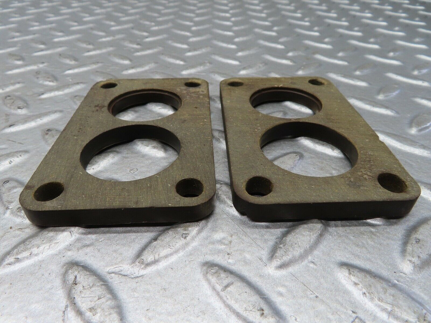 18978 Mercedes-Benz W121 190b Ponton Carburetor Bakelite Base