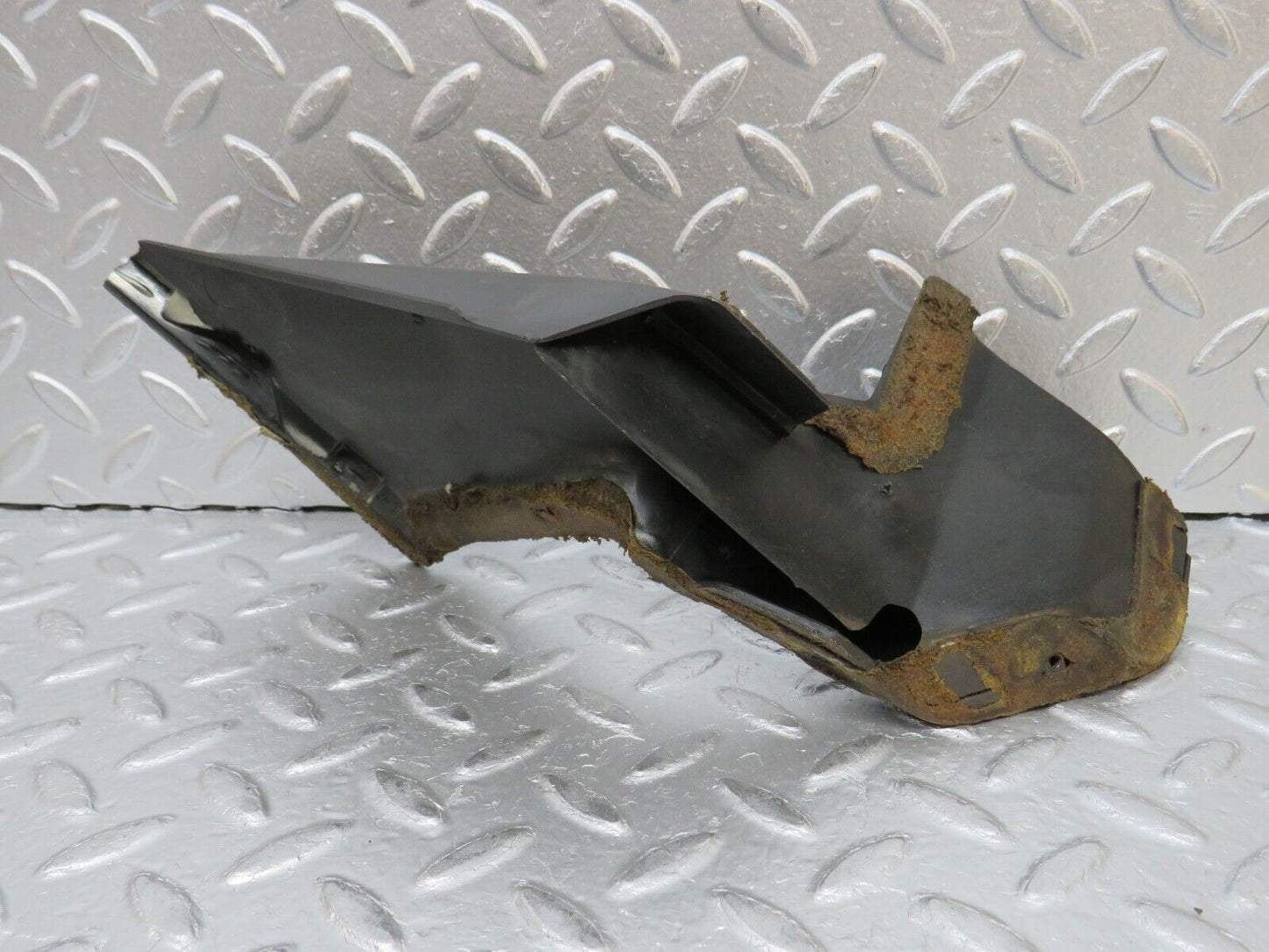 0595 Mercedes-Benz W123 230E Water Drain Left Side 1238300328