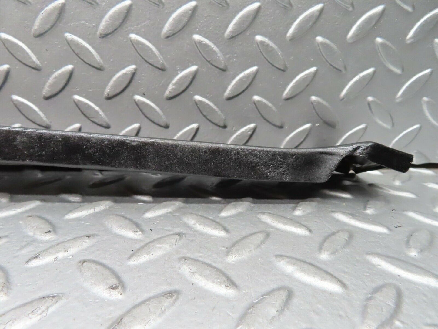 21681 Mercedes-Benz W126 300SE Right Headlight Lower Trim