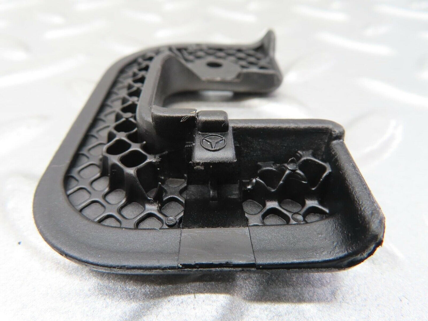 16459 Mercedes-Benz W124 260E Right Interior Door Latch Trim