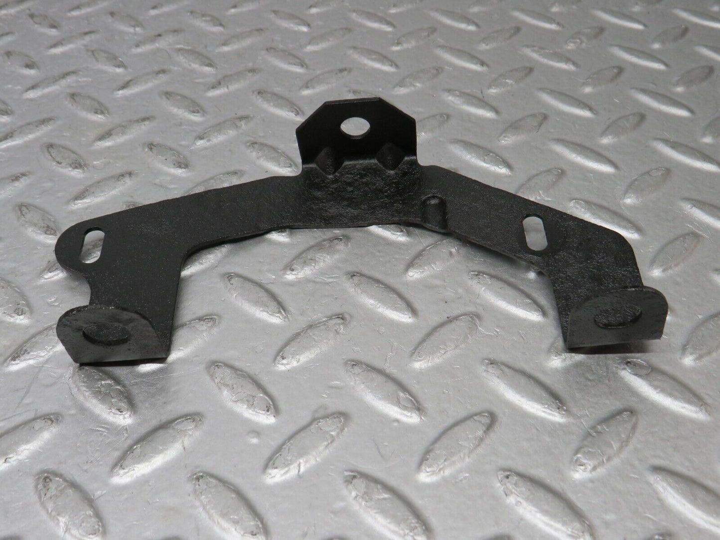 36339 Mercedes-Benz W126 420SE Headlight Wiper Motor Bracket