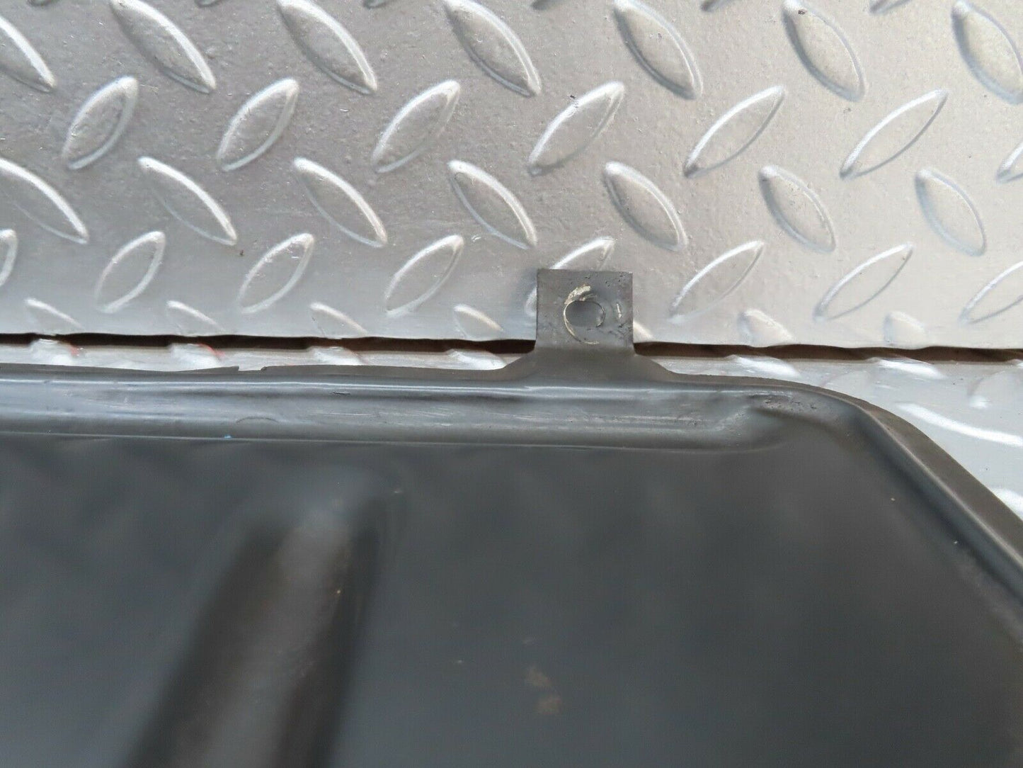 19189 Mercedes-Benz W123 300D Fuel Tank Cover Plate