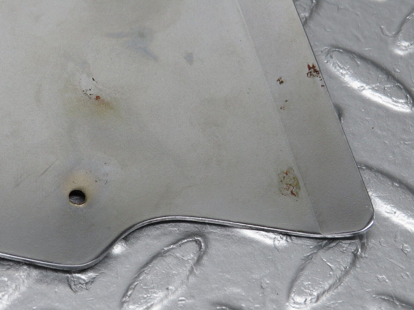 40001 Mercedes-Benz R107 350SL Right Door Chrome Cover