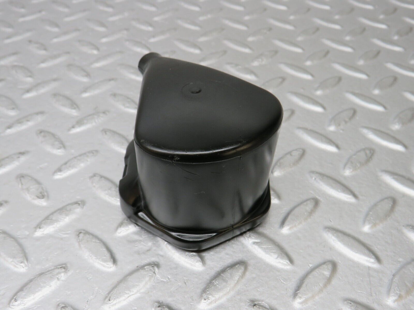 36883 Mercedes-Benz C126 420SEC Coupe Ignition Coil Cover Cap 0001582285