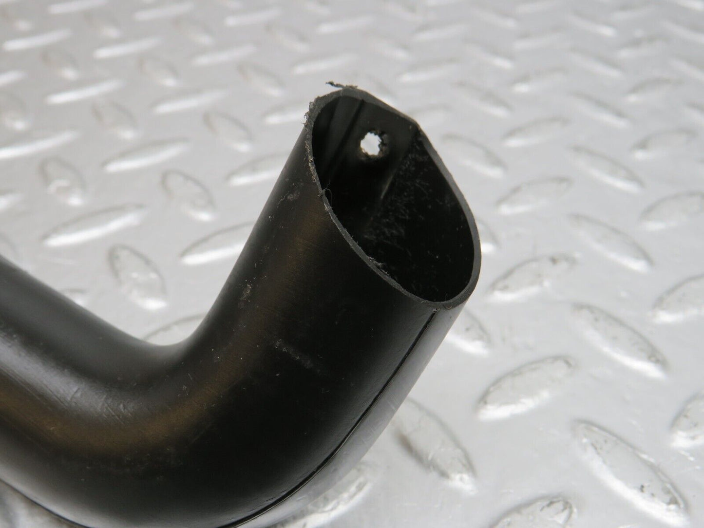 33425 Mercedes-Benz W202 C180 Water Drain Hose Pair 2026280094 2026280194