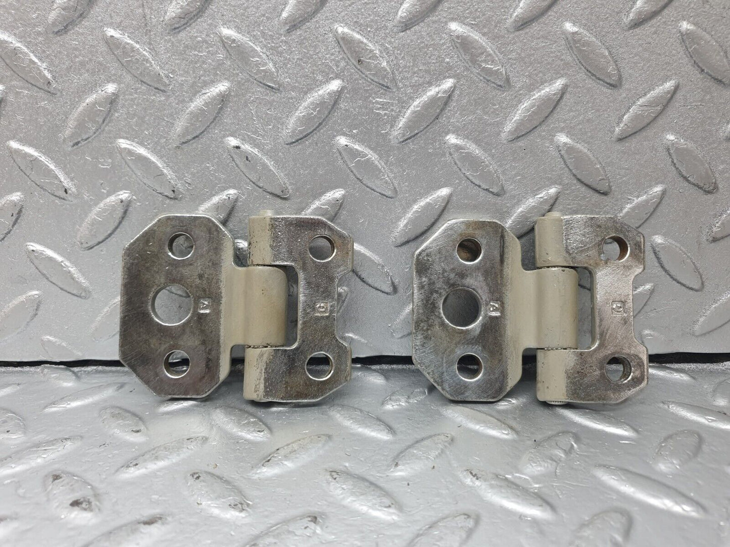 42764 Mercedes-Benz W201 190 Door Hinge Right Side