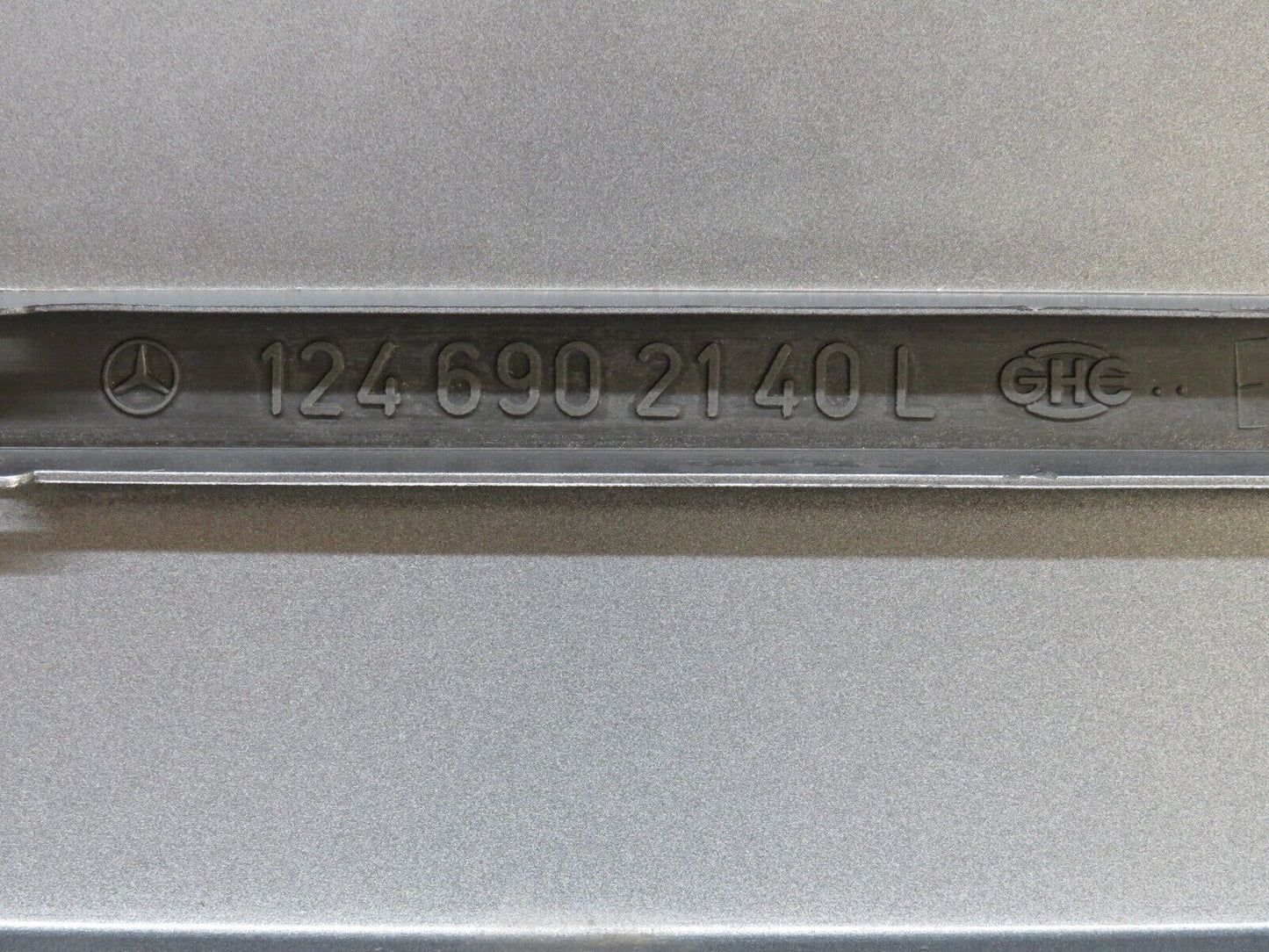 26469 Mercedes-Benz C124 220CE Coupe Left Door Moulding Trim 1246902140