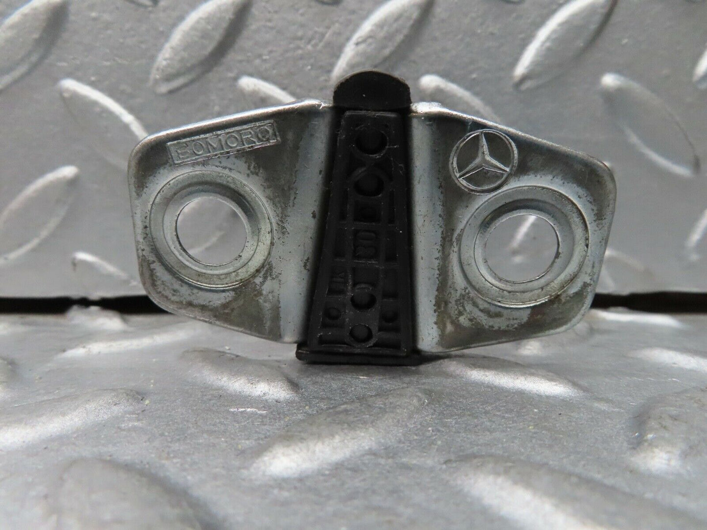 17316 Mercedes-Benz R129 300SL Coupe Door Lock Latch