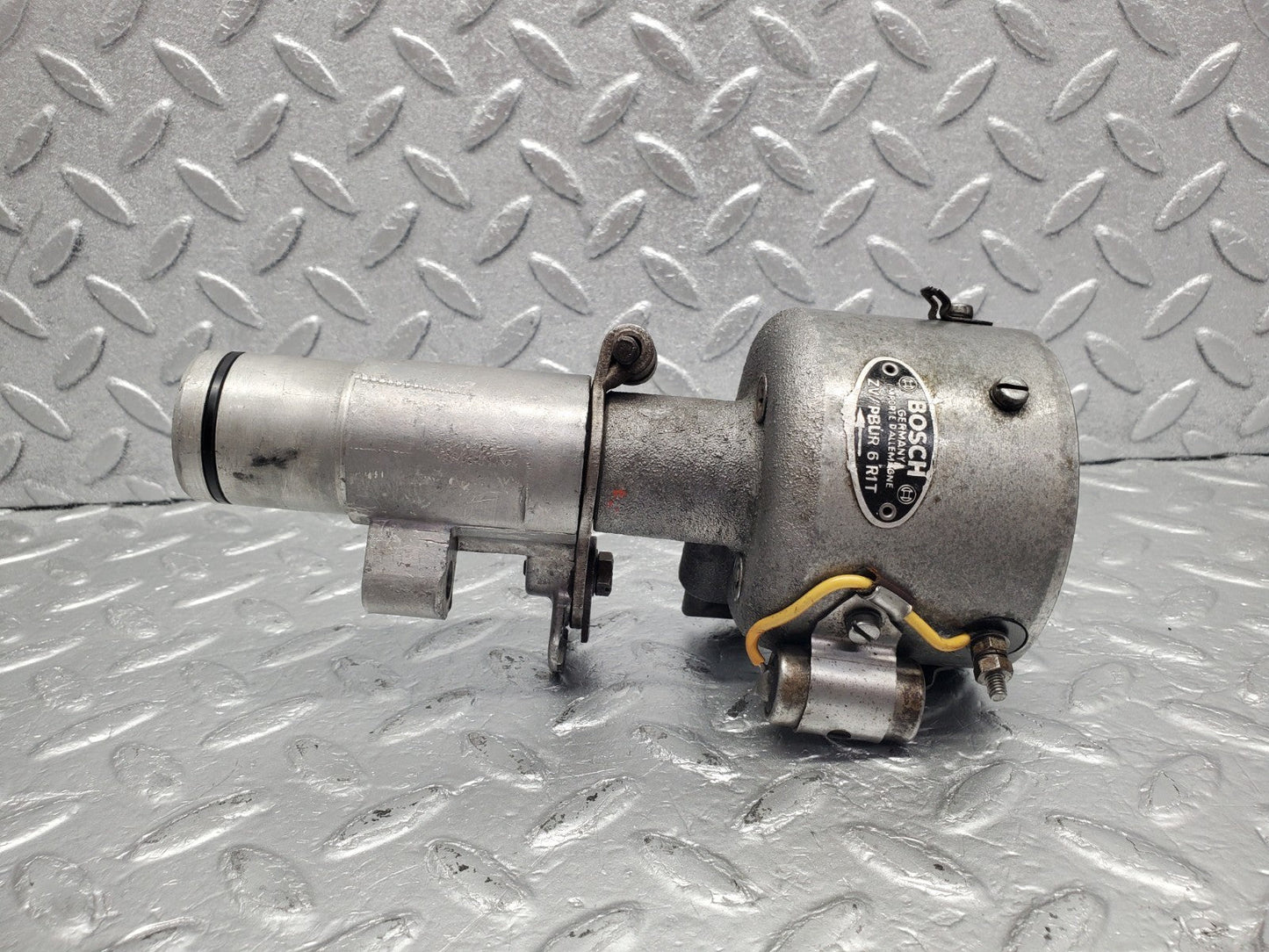 W112 ignition distributor used OEM