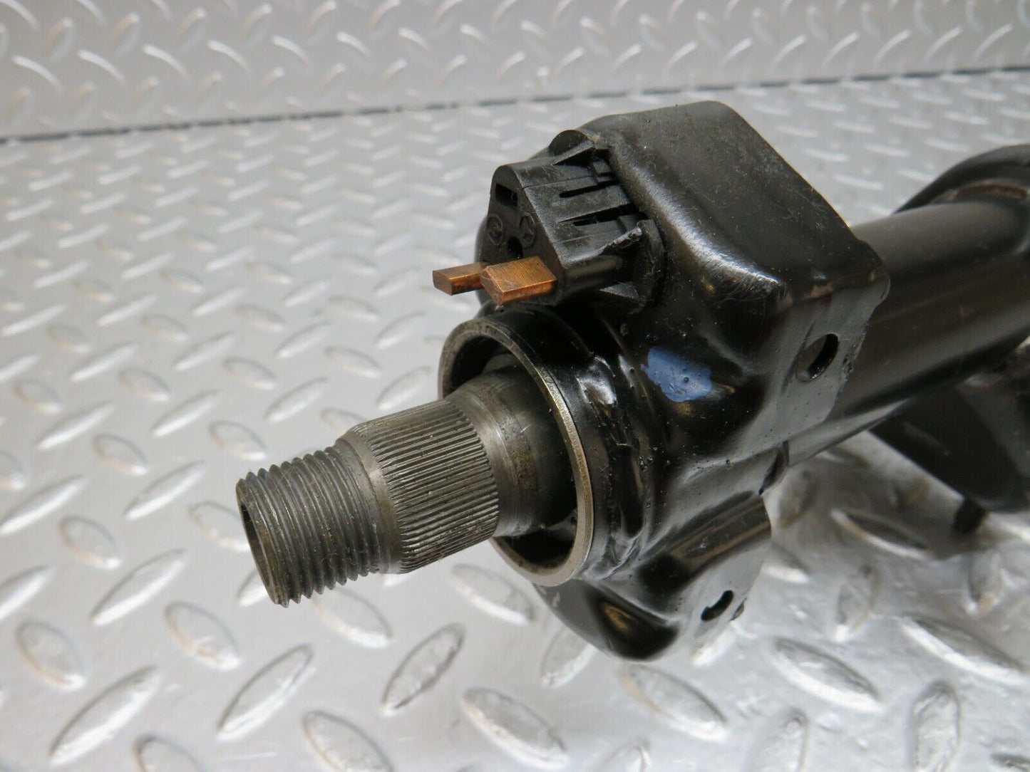 31055 Mercedes-Benz W123 200D Steering Column