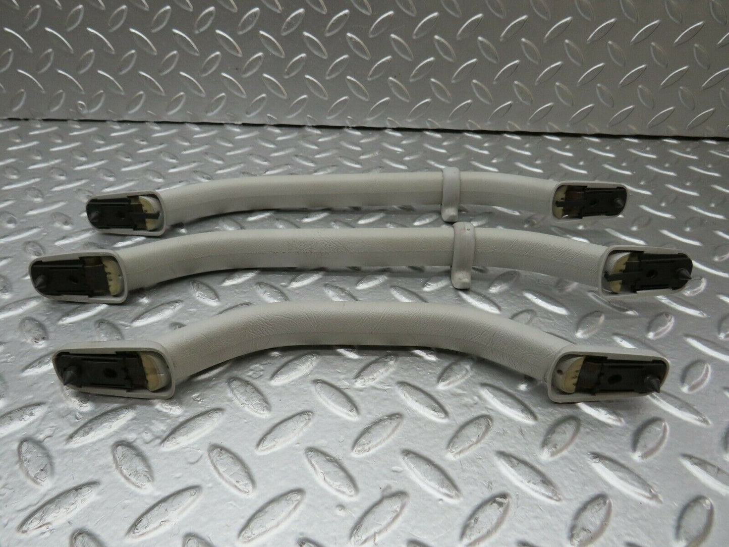 24195 Mercedes-Benz S124 220TE Wagon Interior Roof Grab Handle Set Grey
