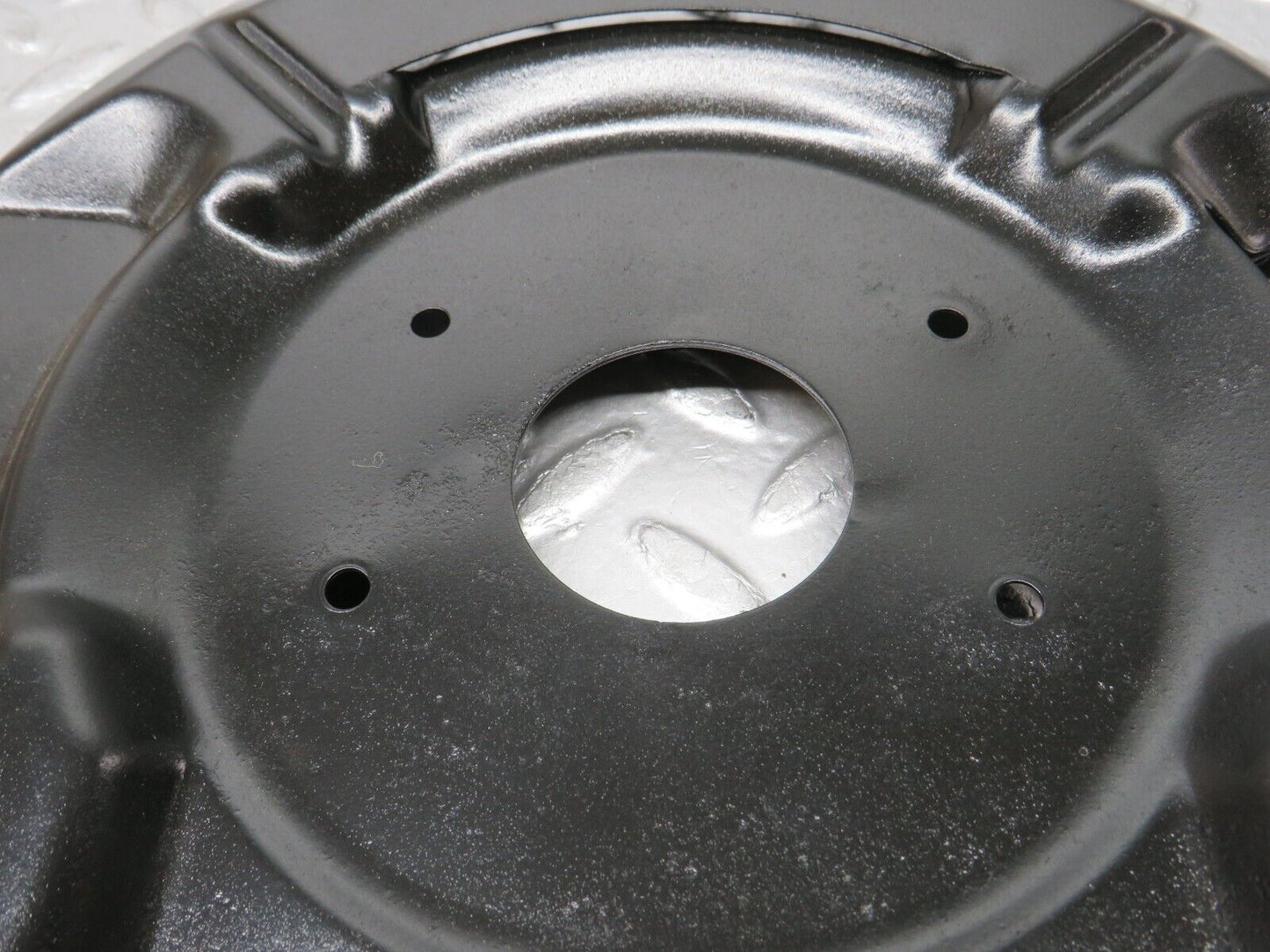 33010 Mercedes-Benz C107 R107 350 V8 Front Right Brake Disc Protection Plate