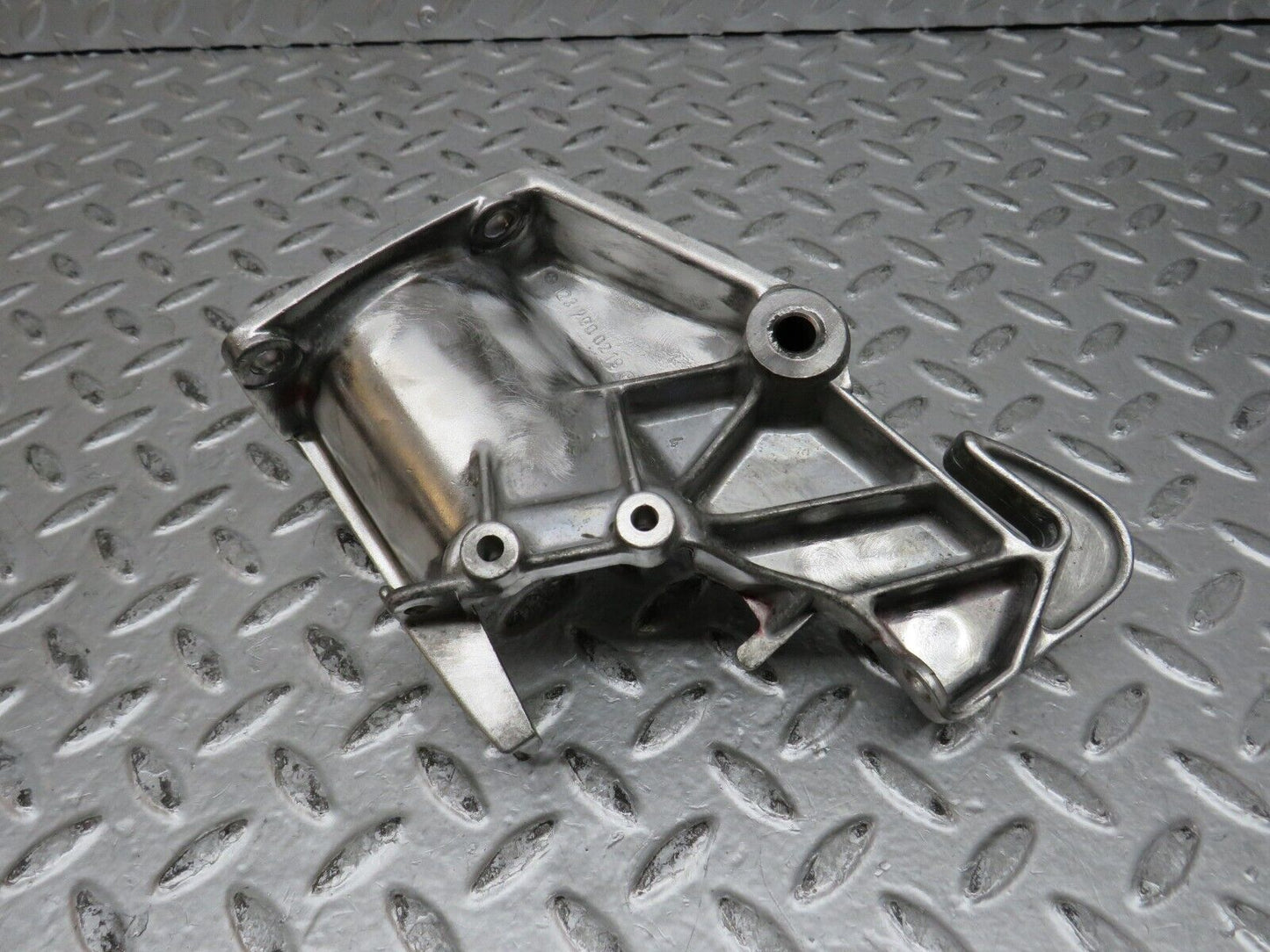 28595 Mercedes-Benz W123 230E Brake Pedal Bracket 1232900219