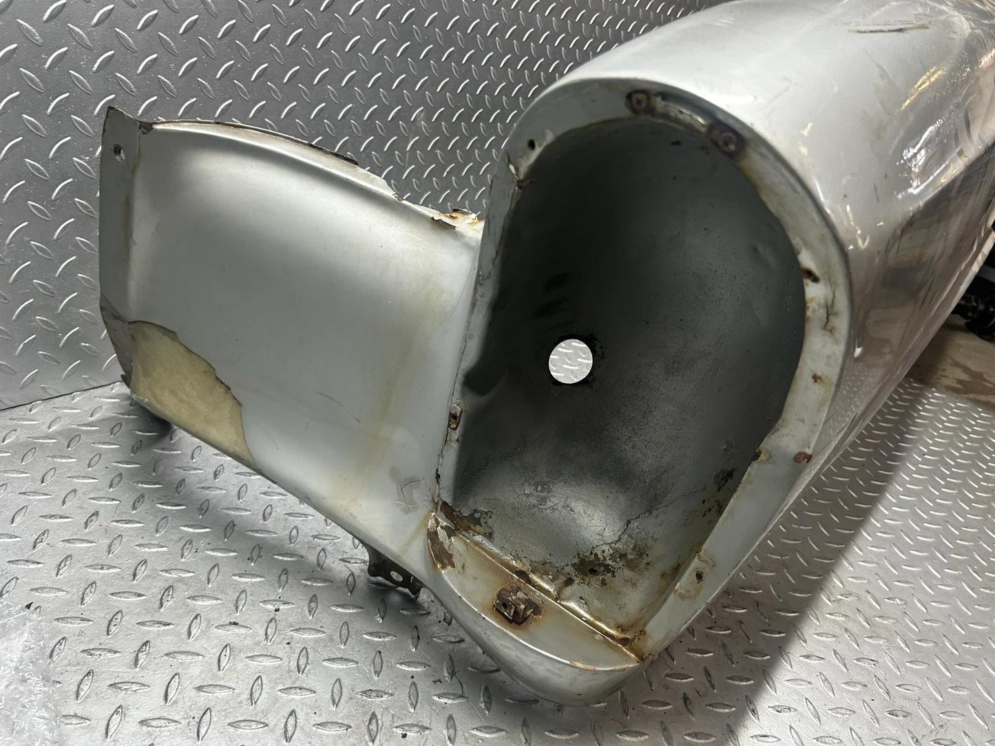 24484 Mercedes-Benz W108 Front Left Wing Fender