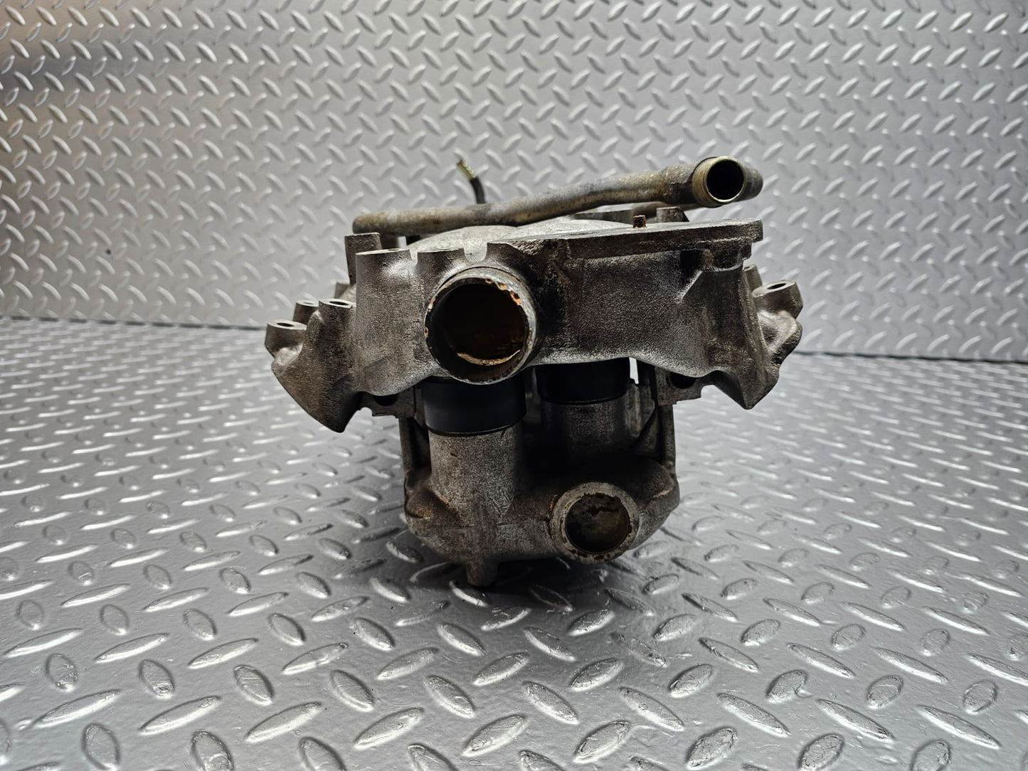 0942 Mercedes-Benz C107 350SLC Coupe Air Intake Manifold 1161412501