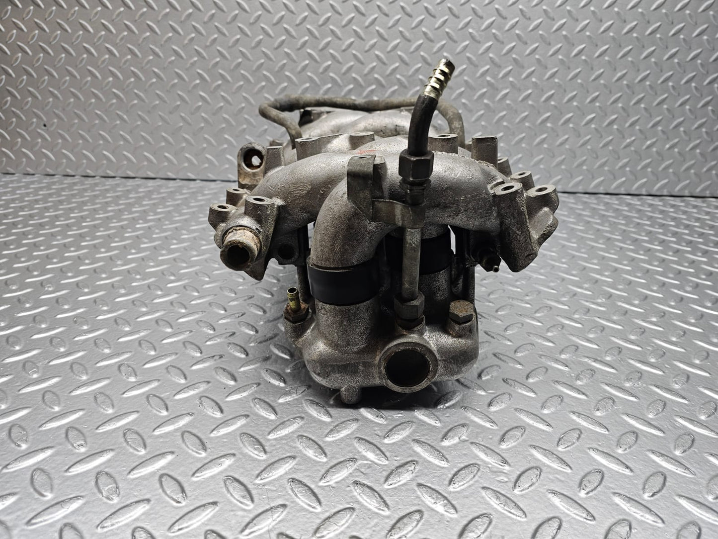 0942 Mercedes-Benz C107 350SLC Coupe Air Intake Manifold 1161412501