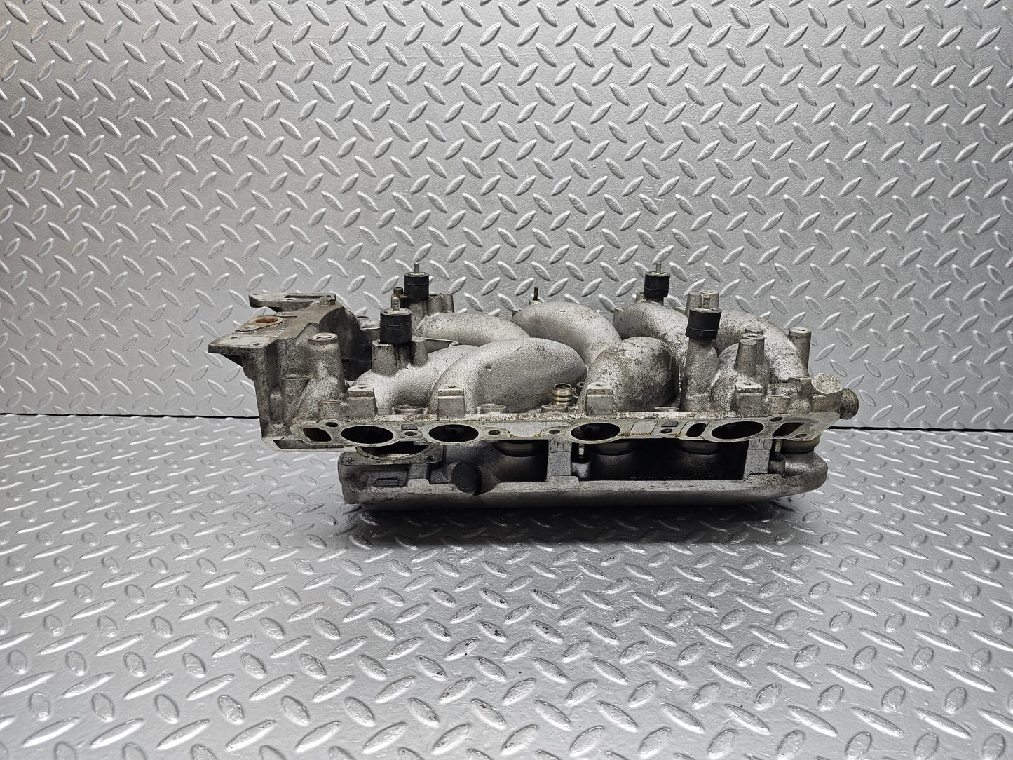 14820 Mercedes-Benz W116 350SE Intake Manifold 1161413501