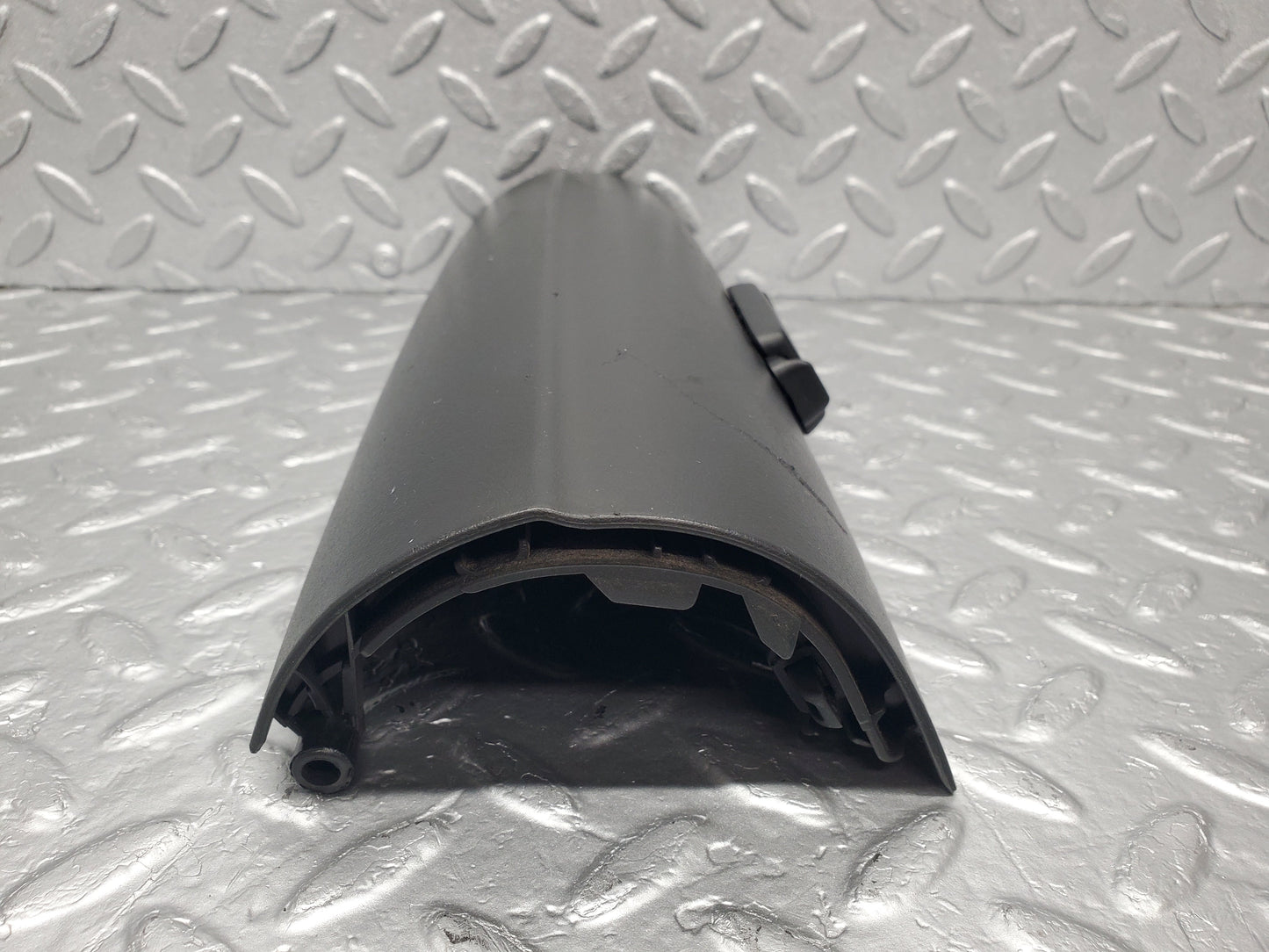 1601 Mercedes-Benz W220 S430 Front Seat Compartment Lid Cover 2209180630