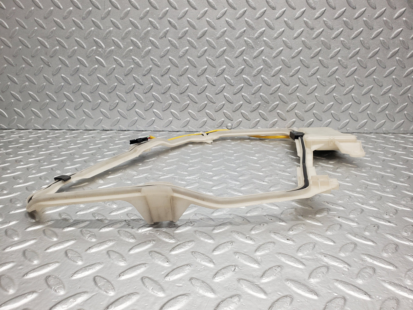 1604 Mercedes-Benz W220 S430 Key Less Antenna Front Right 2208200275