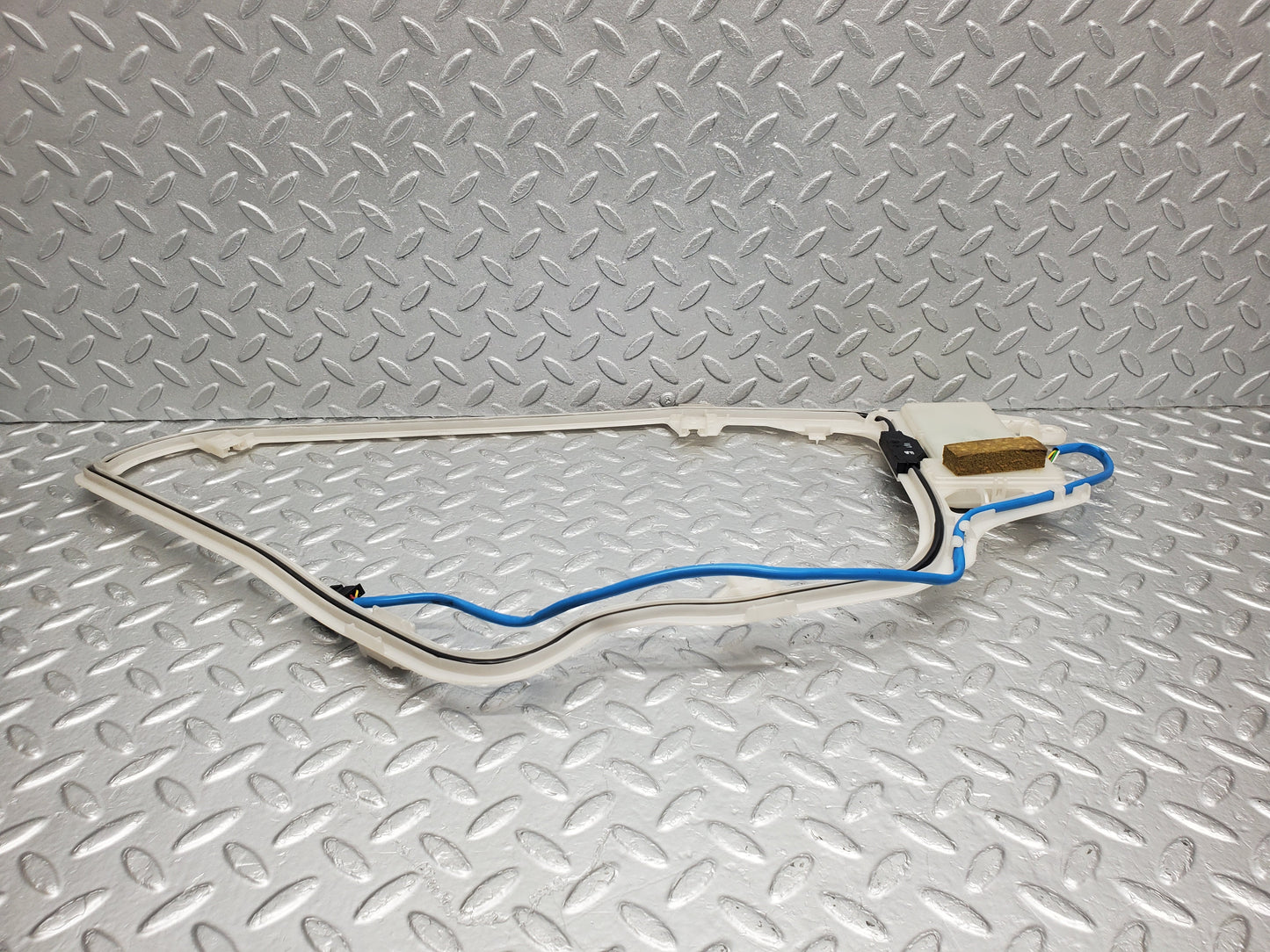 1606 Mercedes-Benz W220 S430 Key Less Antenna Rear Right 2208200475