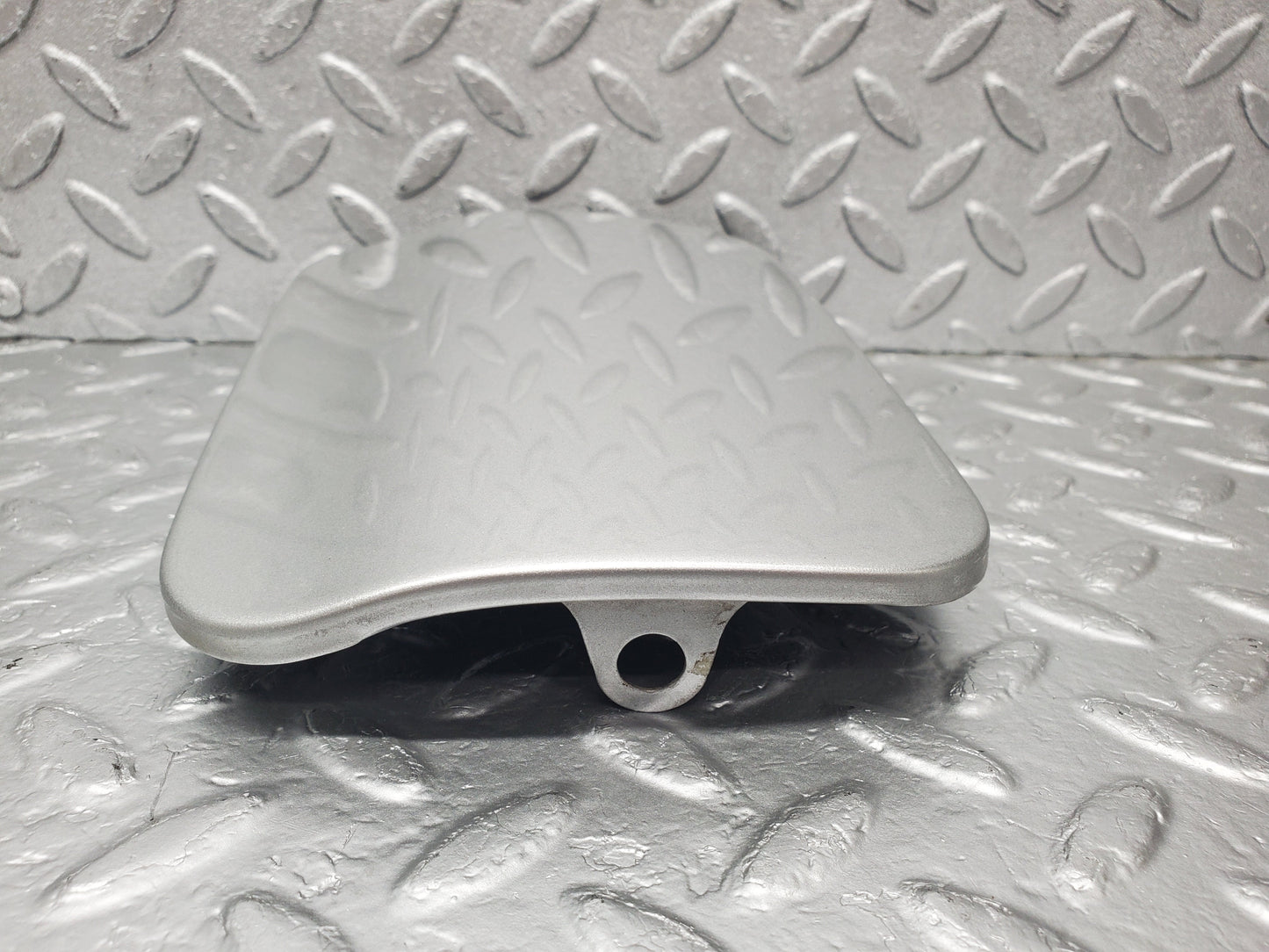 1617 Mercedes-Benz W220 S430 Fuel Flapper Cover Door 2205840139