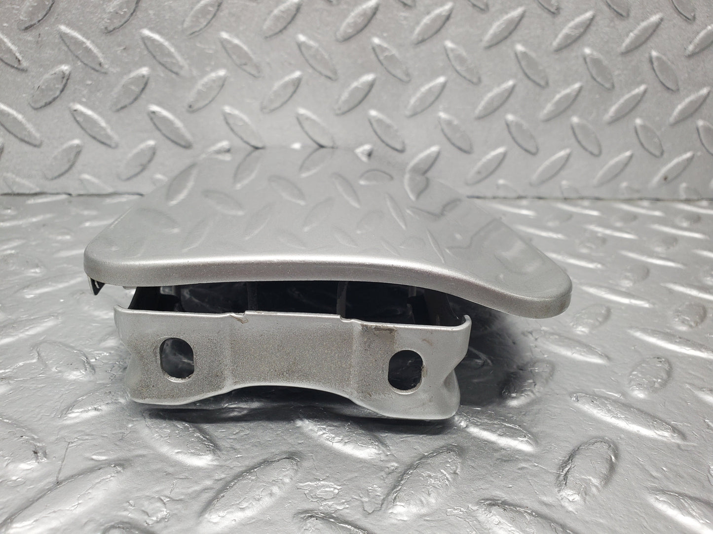 1617 Mercedes-Benz W220 S430 Fuel Flapper Cover Door 2205840139