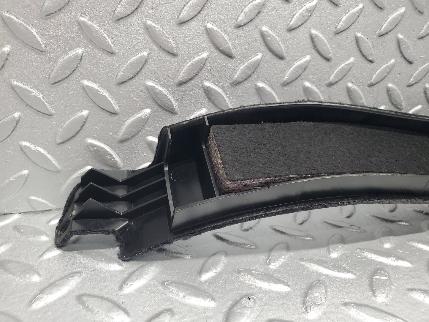 1627 Mercedes-Benz W220 S430 Rear Right Driver Wheel Housing Cover 2206902225