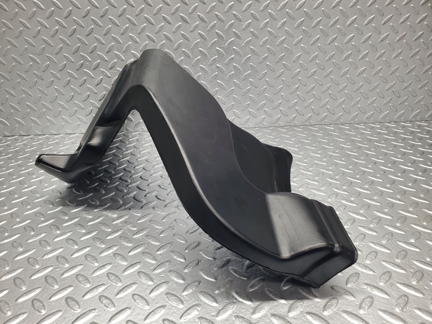 1639 Mercedes-Benz W220 S430 Air Duct Front Left 2208310946