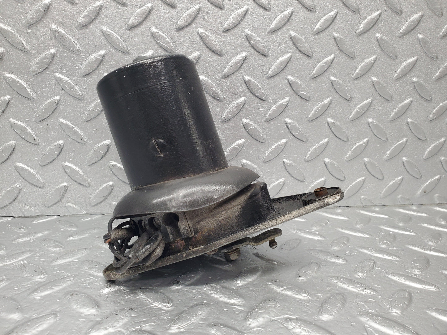 1671 Mercedes-Benz W105 219 PONTON Wiper Motor