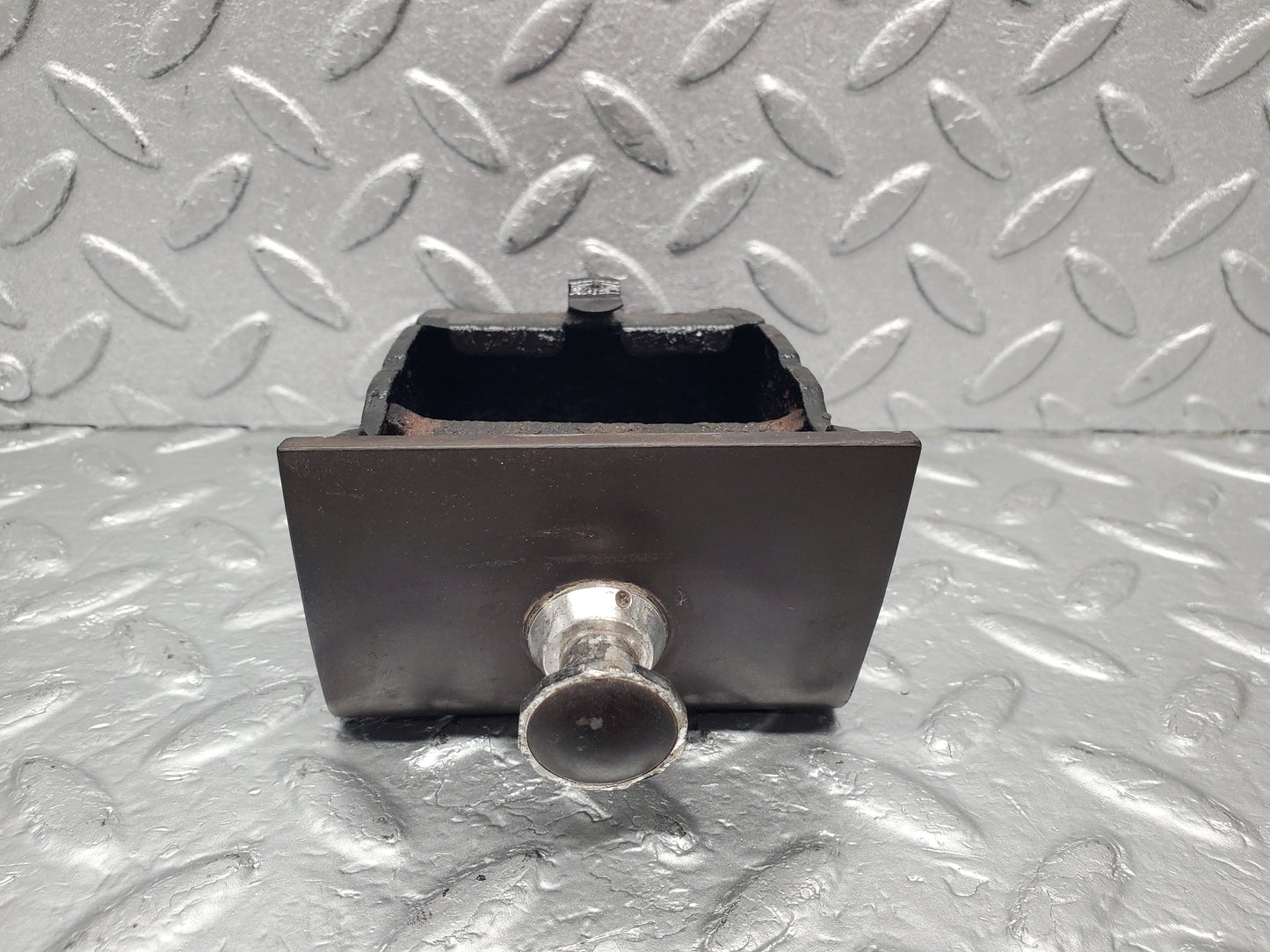 1672 Mercedes-Benz W105 219 PONTON Ashtray