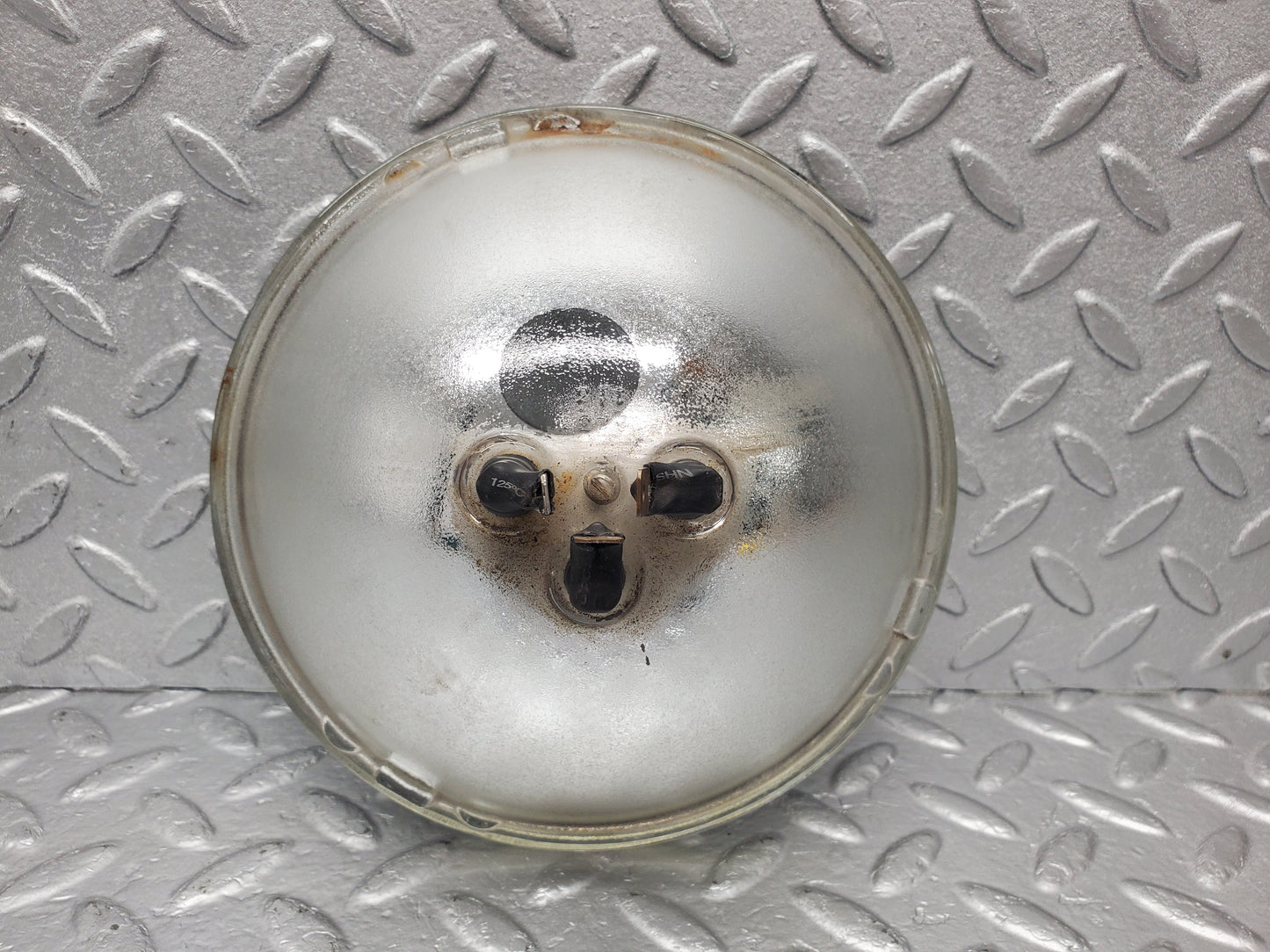 1678 Mercedes-Benz W105 219 PONTON Headlight Bulb