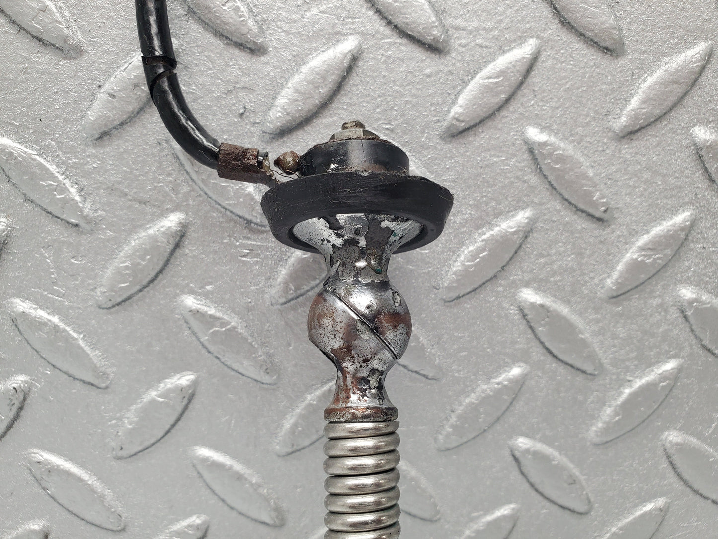 1690 Mercedes-Benz W105 219 PONTON Radio Antenna Aerial