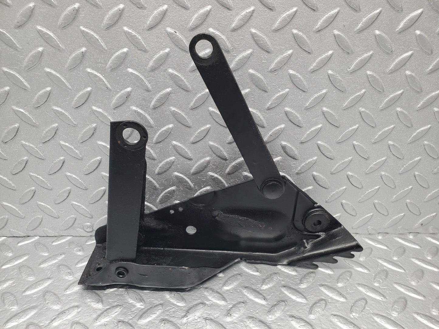 1698 Mercedes-Benz W105 219 PONTON Bonnet Hinges Left Side
