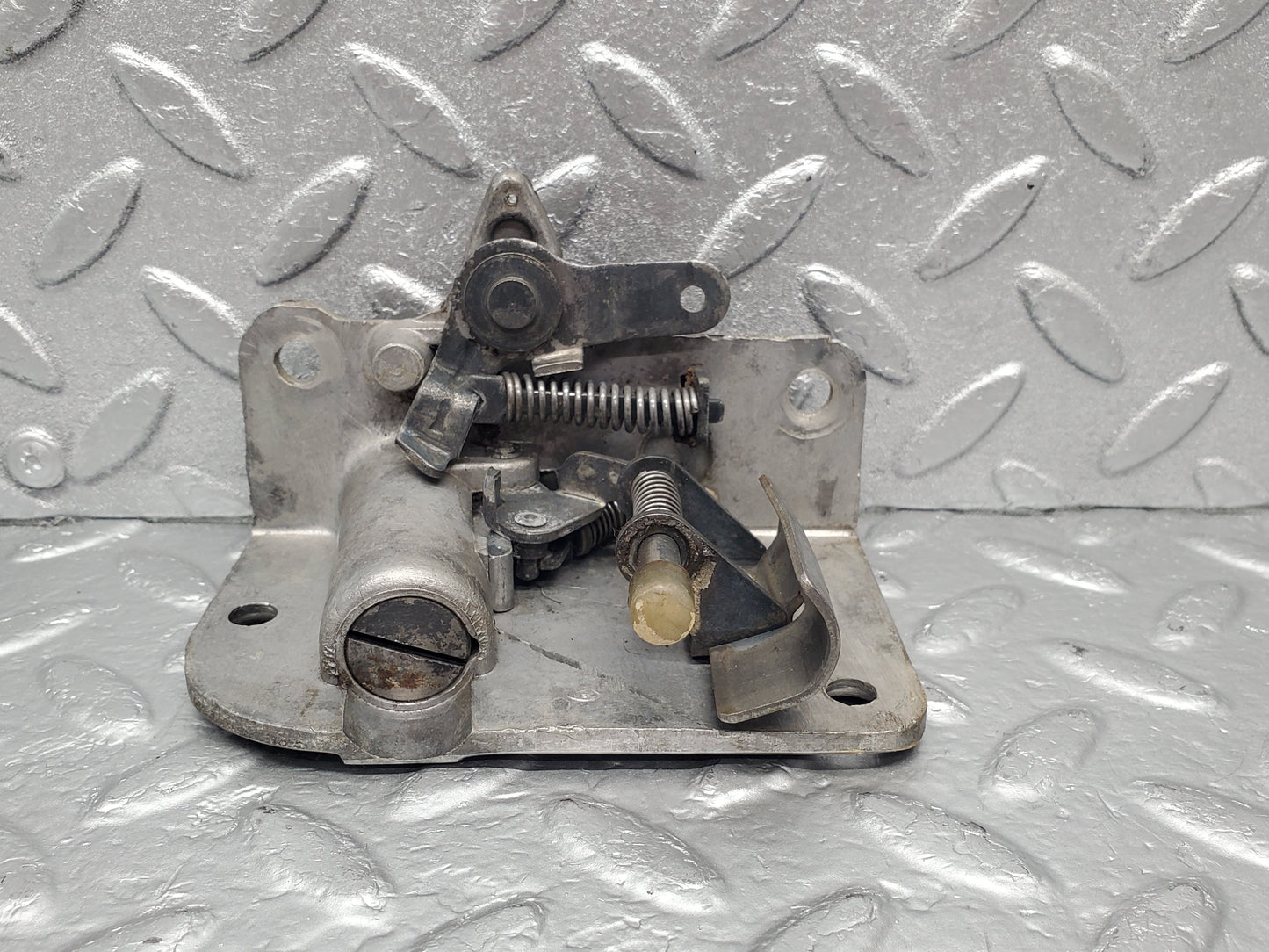 1879 Mercedes-Benz W120 Ponton Door Lock Right
