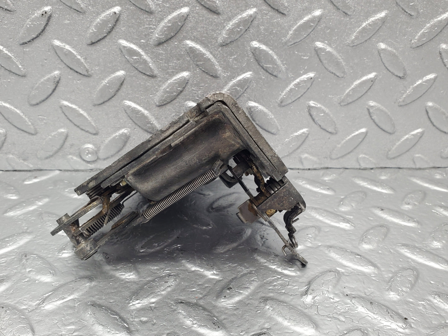 1881 Mercedes-Benz W116 350SE Door Lock front Right