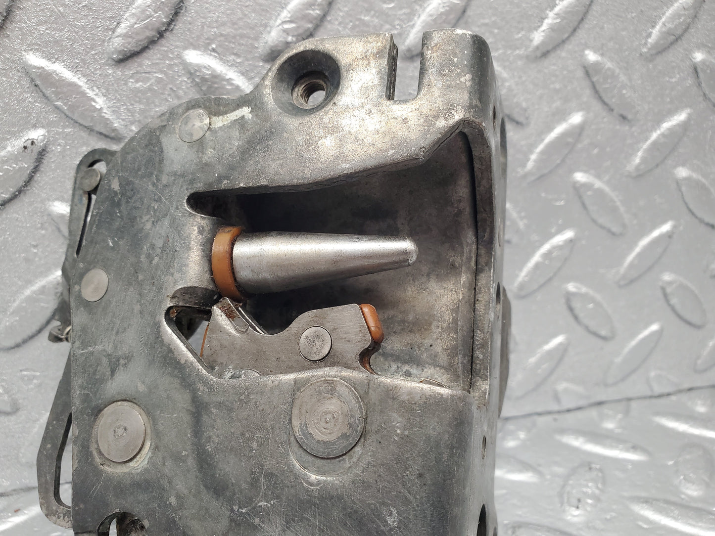 1882 Mercedes-Benz W116 350SE Door Lock Front Left