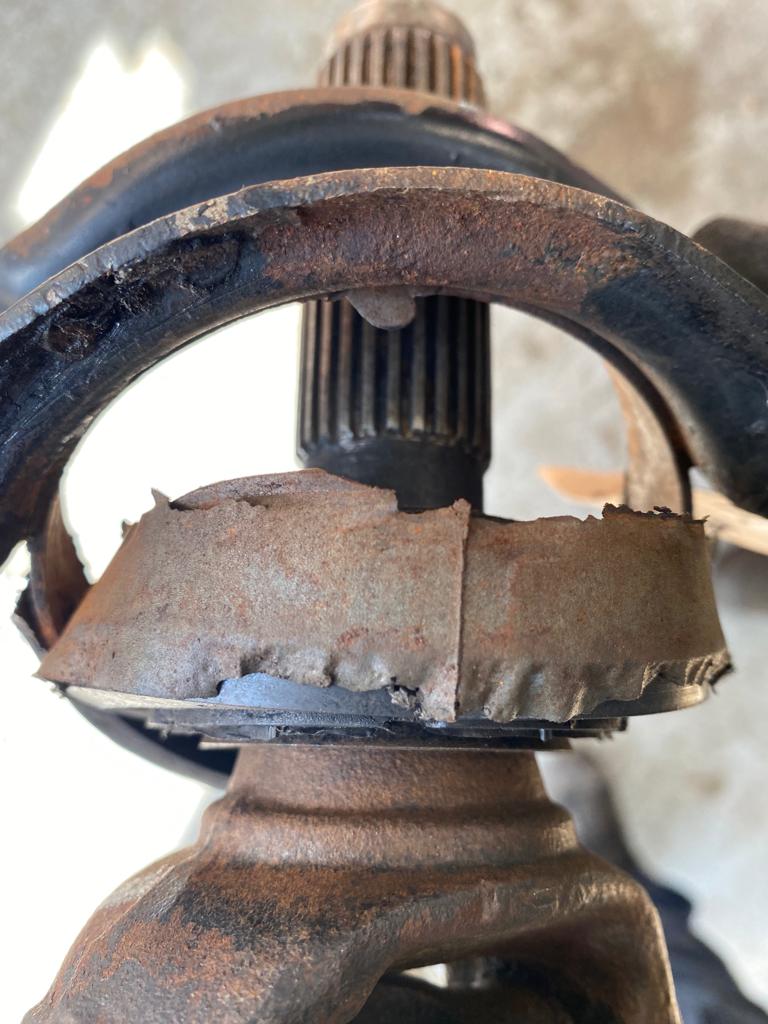 19217 Mercedes-Benz W123 300D Cardan Shaft Prop Shaft