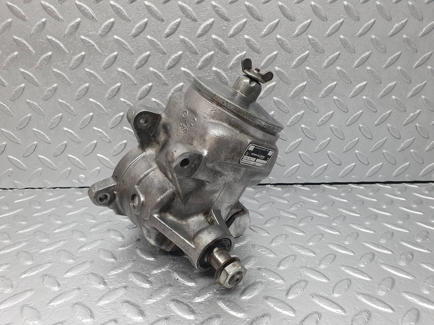16732 Mercedes-Benz C107 380SLC Power Steering Pump