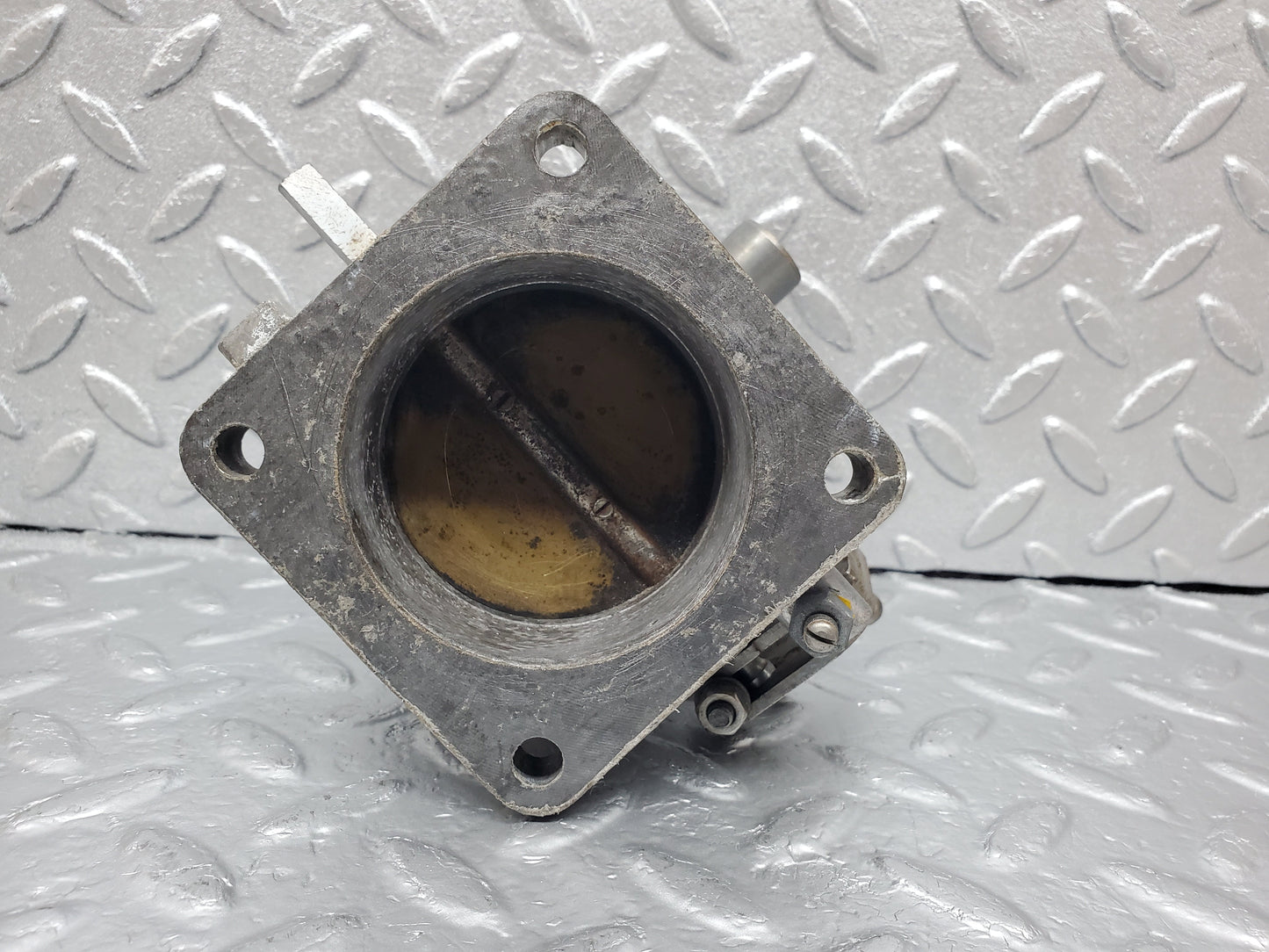 0901 Mercedes-Benz C107 350SLC Coupe Jetronic Throttle Body Assembly